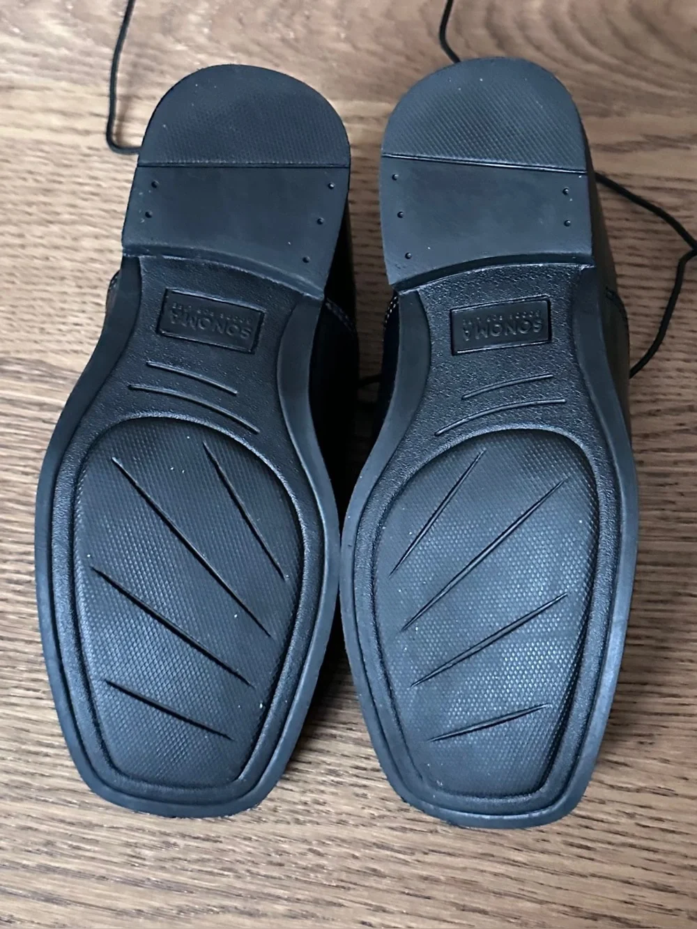Sonoma Boys Black Lace-Up Dress Shoe size 2M